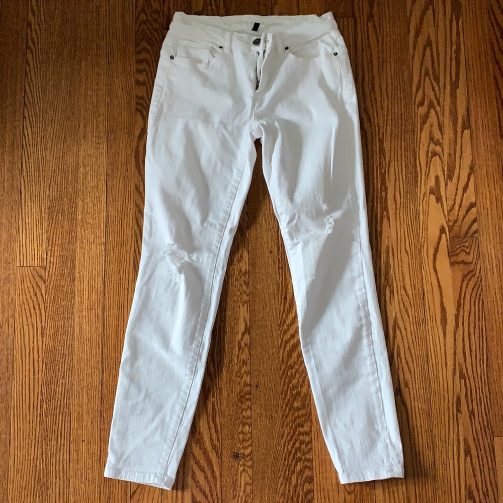 VS mid rise siren destroyed white denim jeans Sz 4